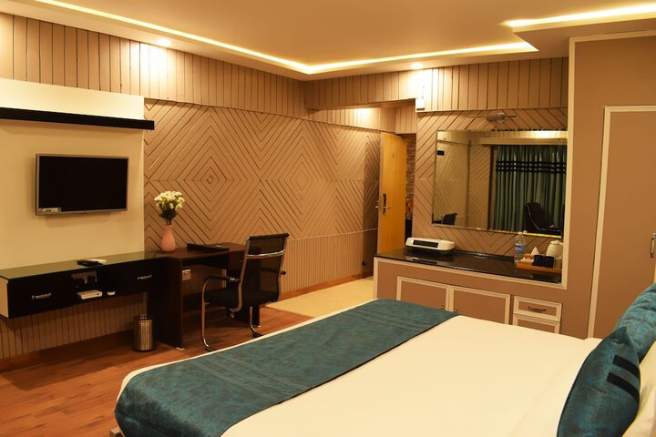 Room 9 of 47
