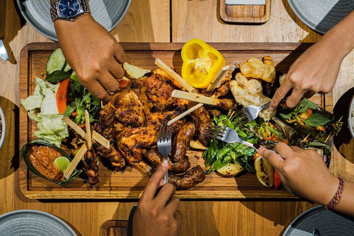 Dining 136 of 162