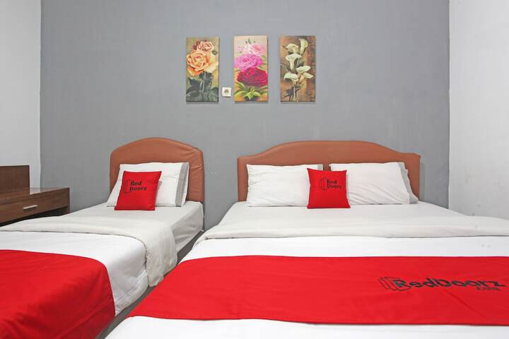 Room 11 of 23