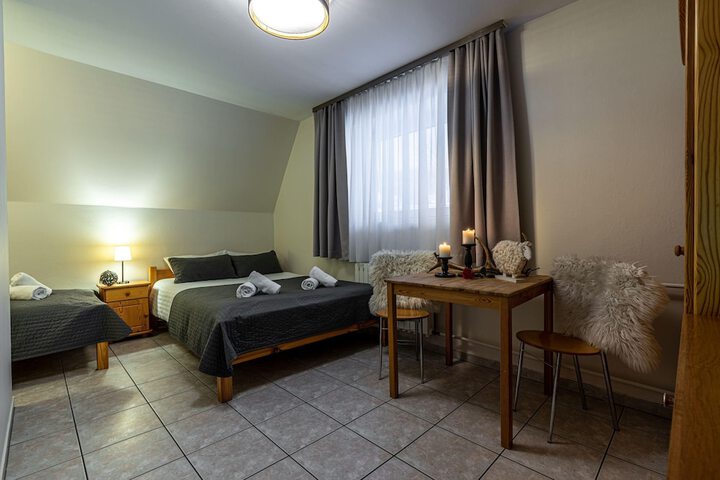 Room 125 of 180
