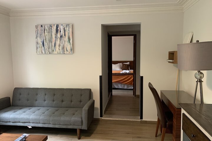 Room 11 of 17