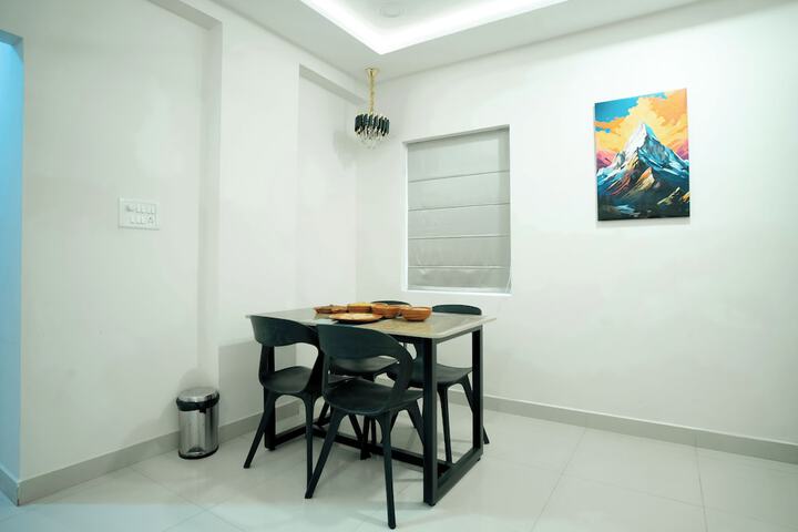 Room 11 of 20