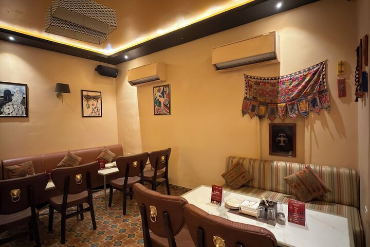 Dining 69 of 89
