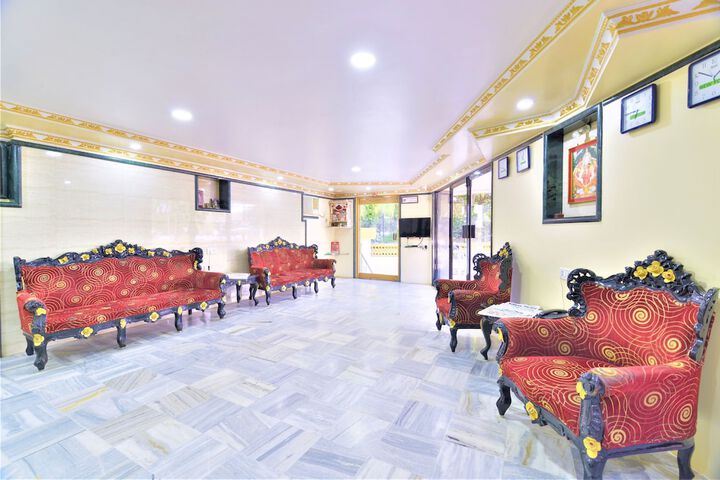 Hotel Lobby