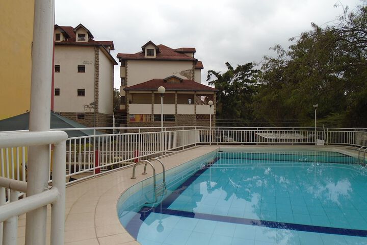 Pool 6 of 11