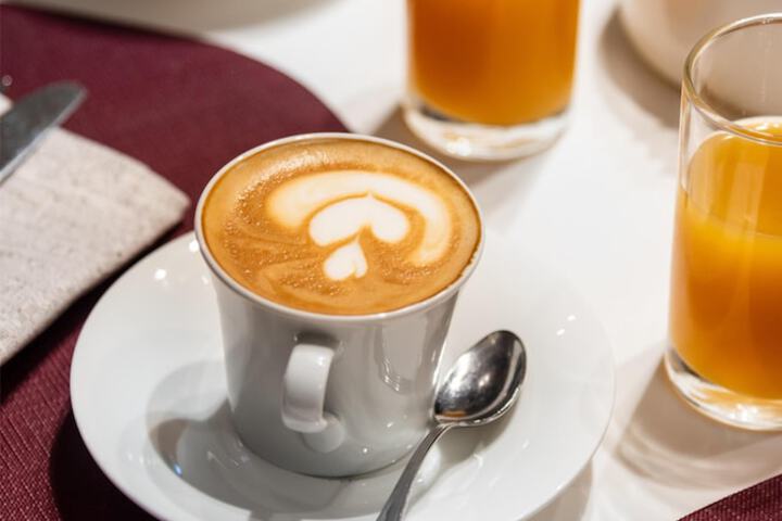Breakfast/Coffee Service 67 of 87