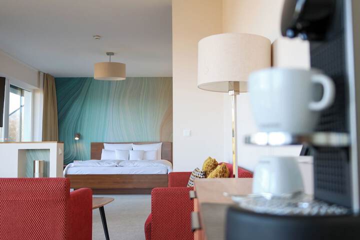 Room 53 of 159
