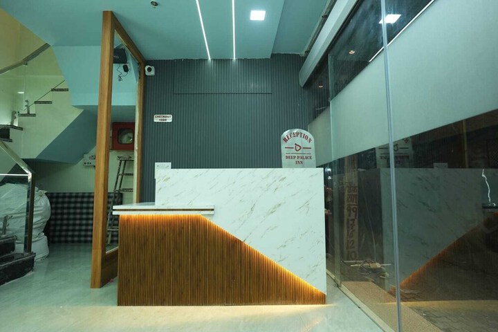 Hotel Interior 4 of 28