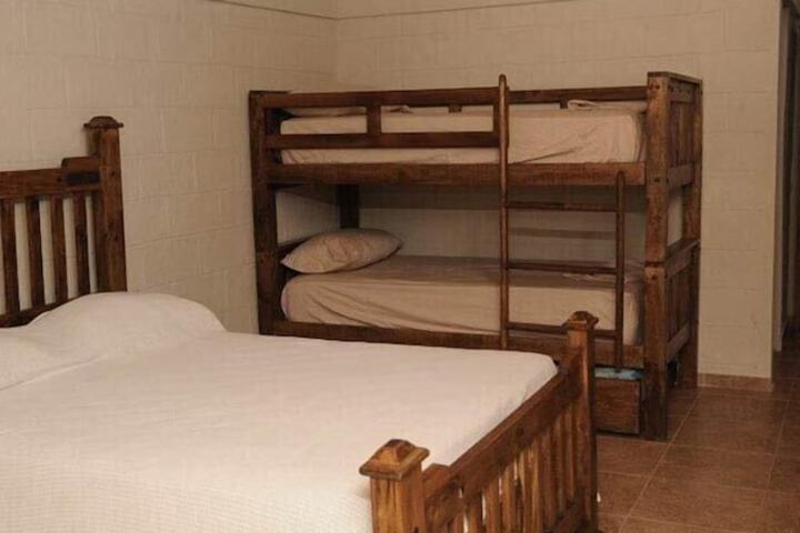 Room 2 of 6