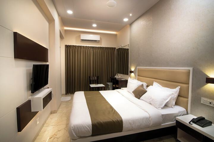 Photo of Hotel Royal Treat