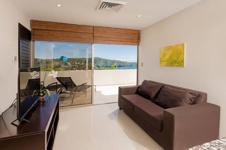 Room 36 of 107