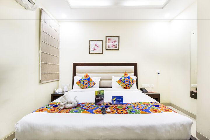 Room 8 of 21