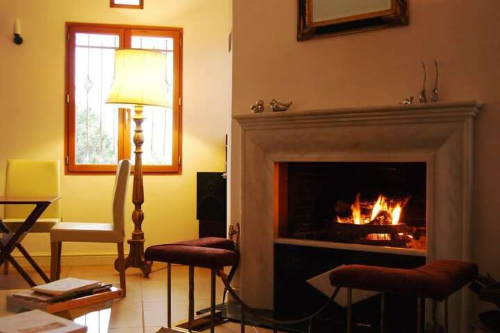 Hotel Interior 98 of 103