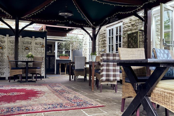 Terrace/Patio 32 of 66