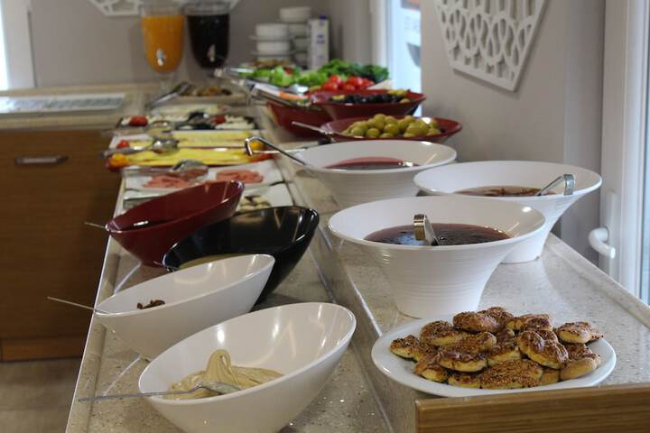 Breakfast/Coffee Service 55 of 64