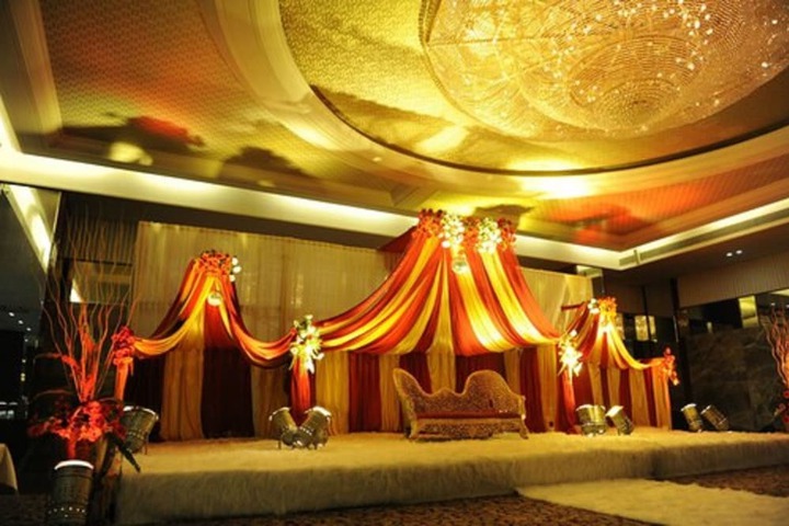 Wedding/Banquet 31 of 36