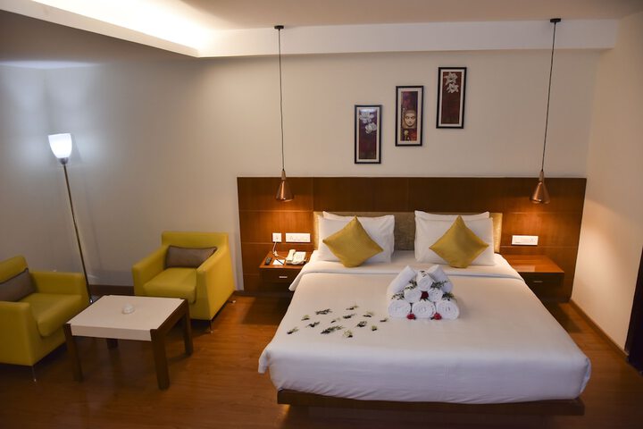 Room 10 of 150