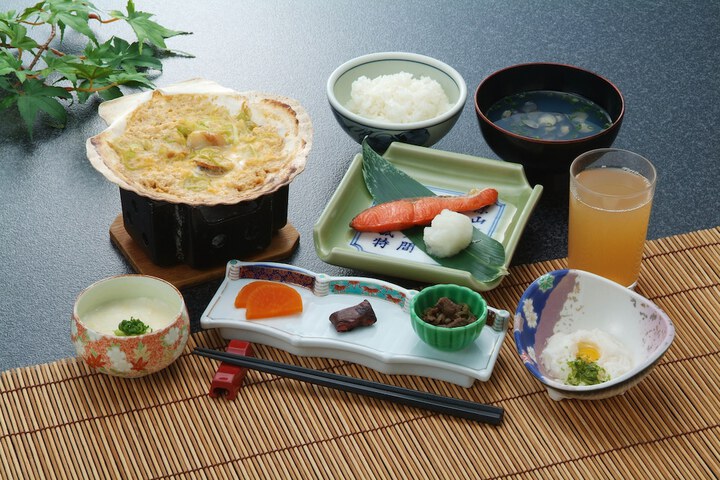 Dining Photos