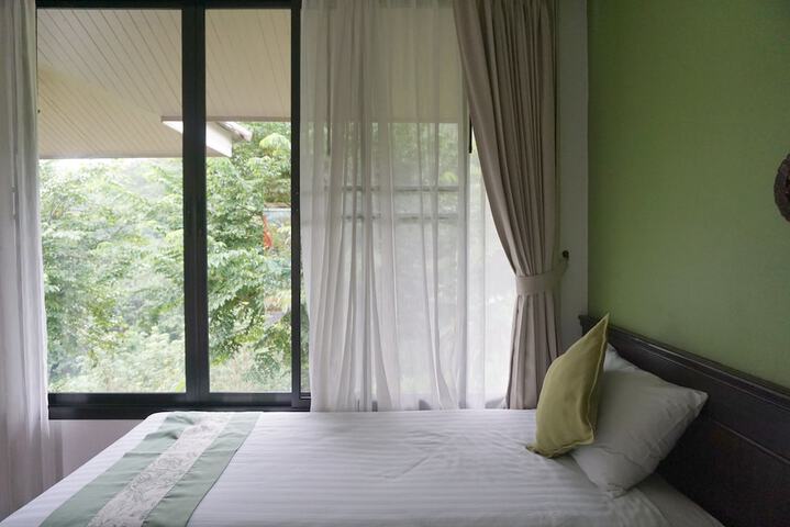 Room 14 of 89