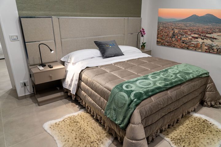Room 15 of 38