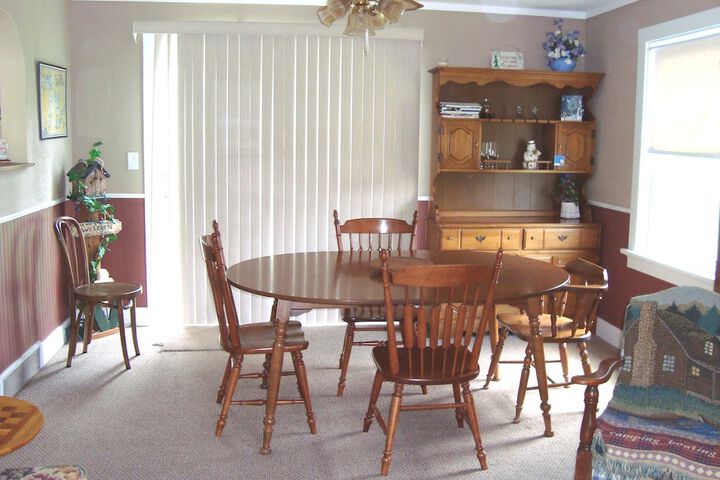 Room 12 of 22