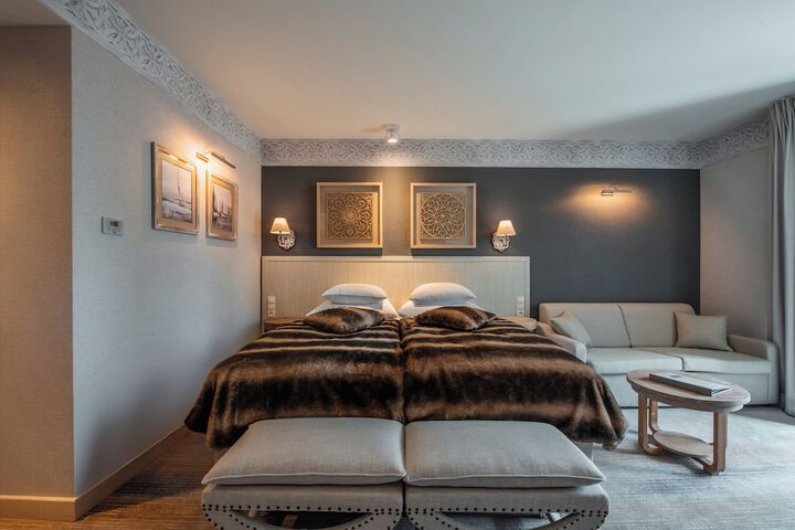Room 12 of 41