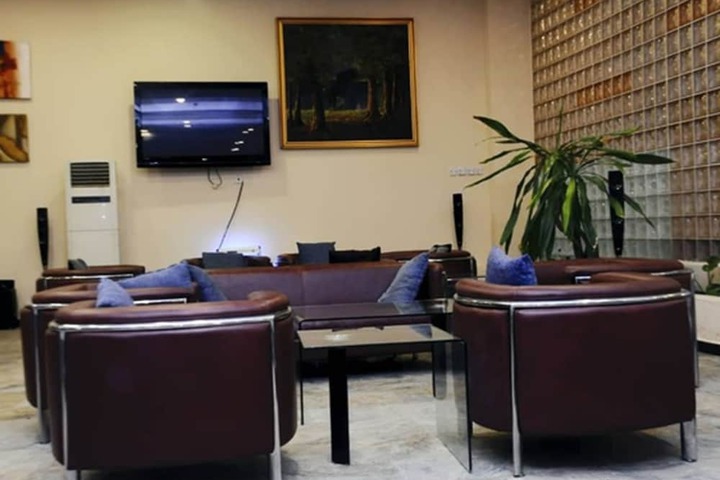 Hotel Interior 9 of 47