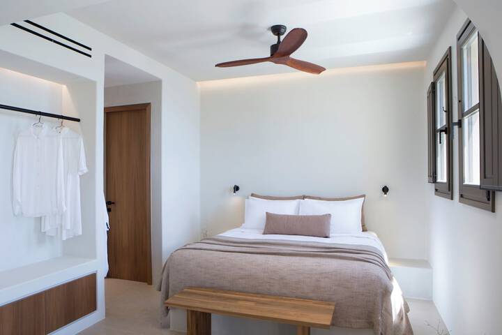 Room 11 of 189