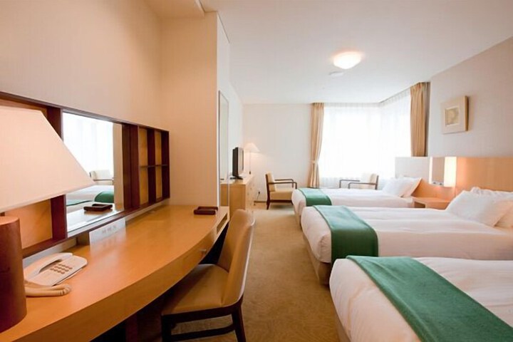 Room 7 of 39