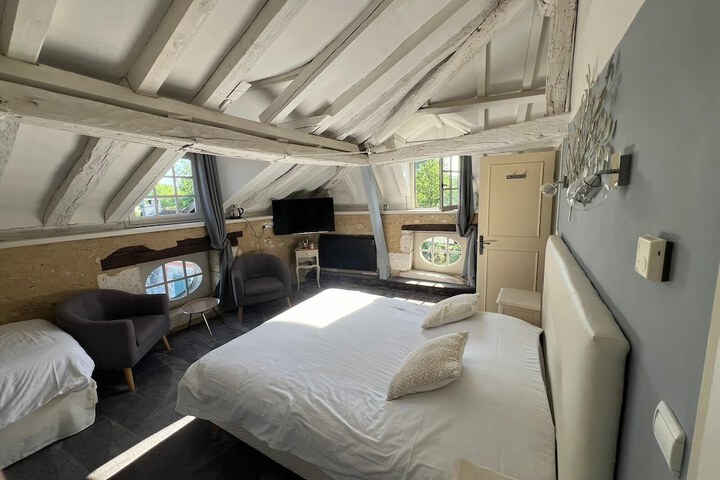 Room 15 of 39