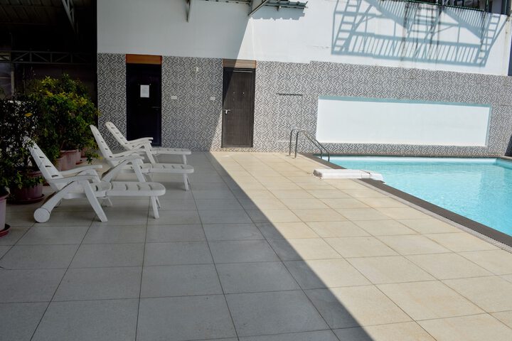 Pool 36 of 49