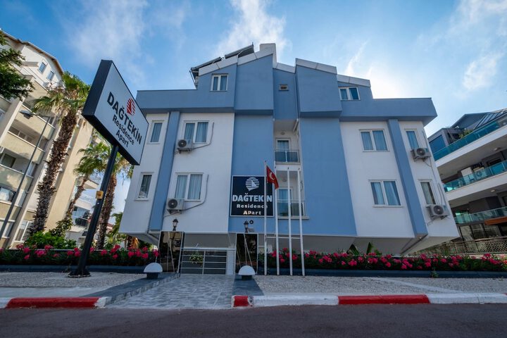 Hotel 165 of 171