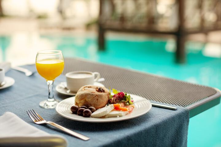 Breakfast/Coffee Service 117 of 169
