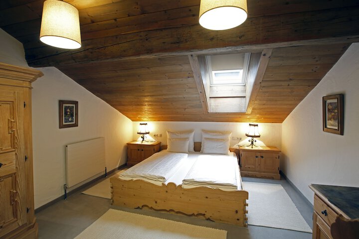 Room 6 of 41