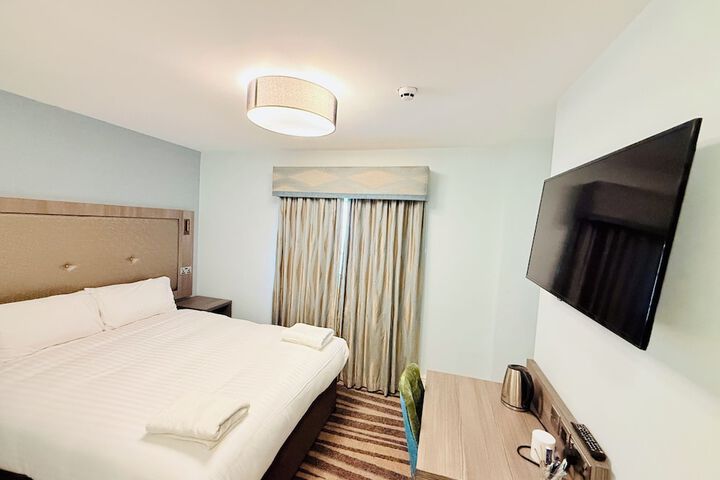Room 43 of 72