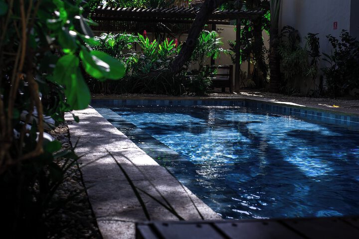 Pool 107 of 190