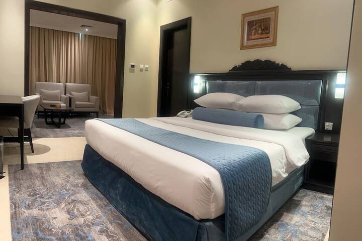 Room 26 of 65