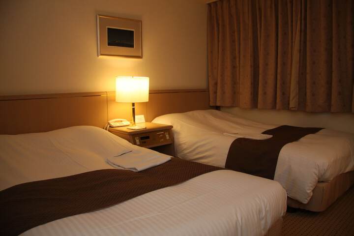 Room 18 of 75