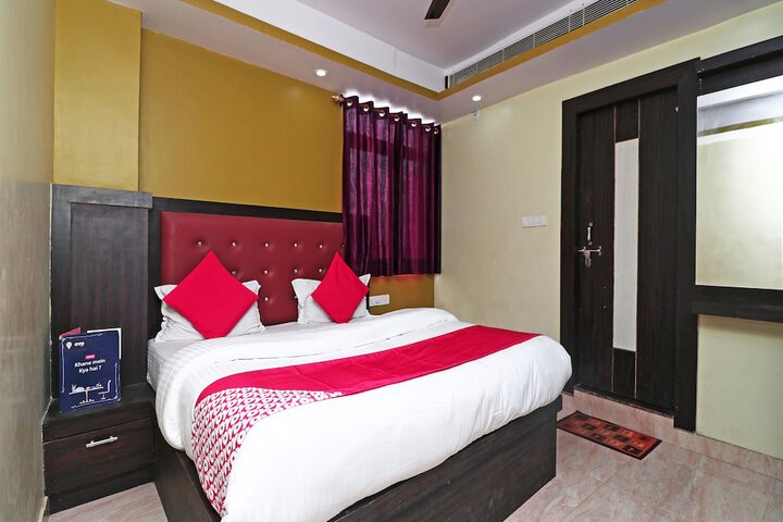 Room 6 of 39