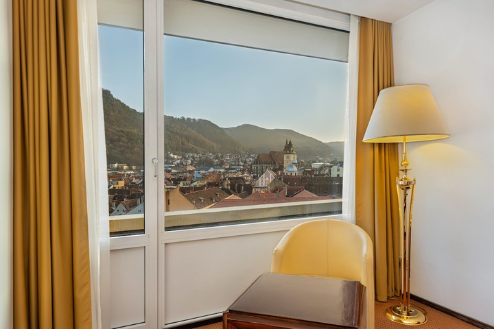 Room 45 of 91