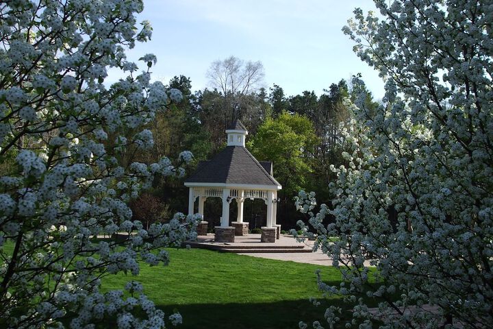 Property Grounds 72 of 79