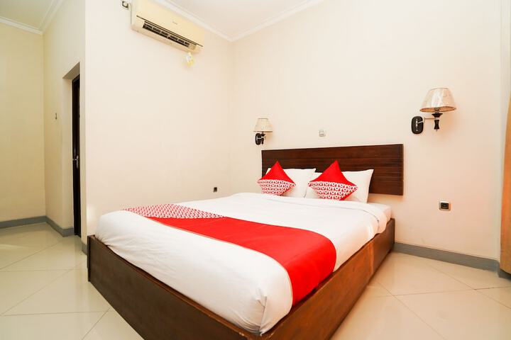 Room 14 of 64