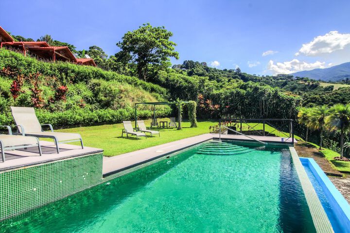 Pool Hotel