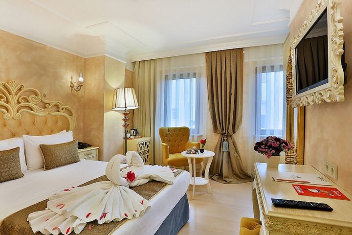 Room 43 of 70