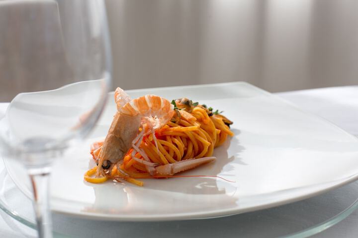 Dining 23 of 47