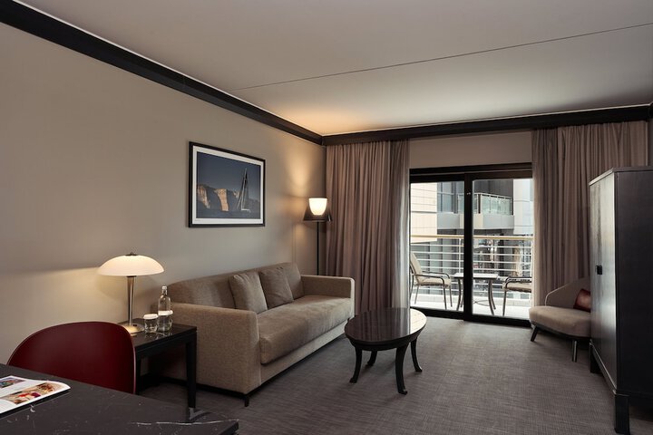 Room 65 of 267