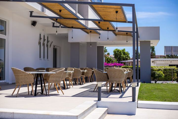 Terrace/Patio 70 of 80
