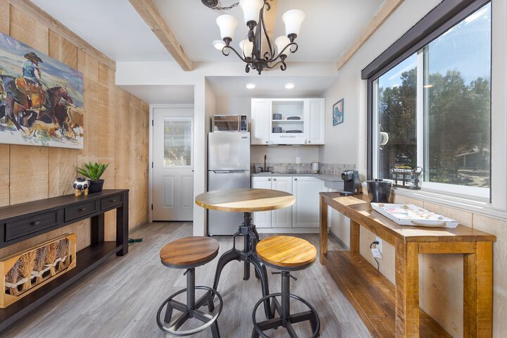 Private kitchenette