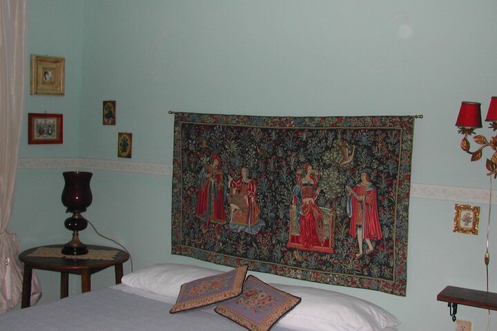 Room 12 of 14