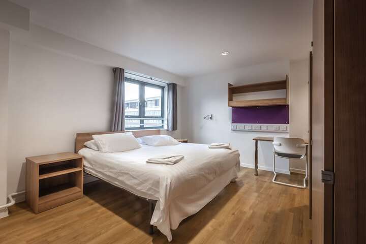 Room 10 of 49